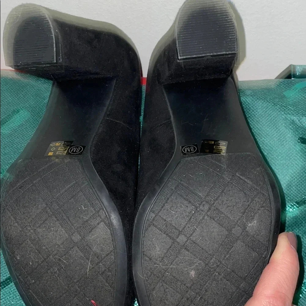 Chinese Laundry Black Heels Classic Design (8) - Picture 5 of 8
